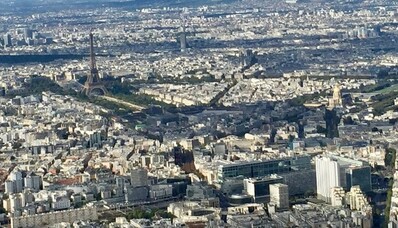 Helikopterverhuur: Rondleiding door Parijs vanuit Parijs Issy-Les-Moulineaux