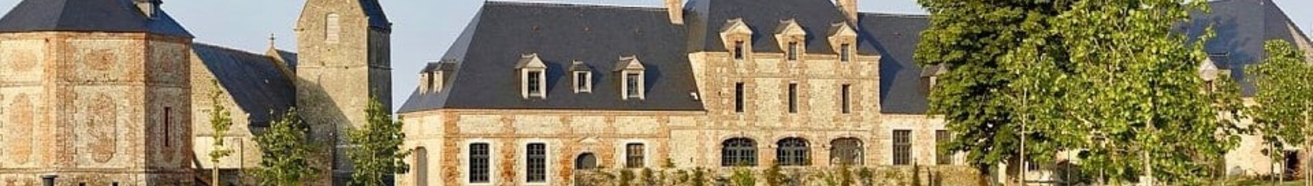 Een helikopter huren : Domaine de Ravenoville – Normandië landingsstrand