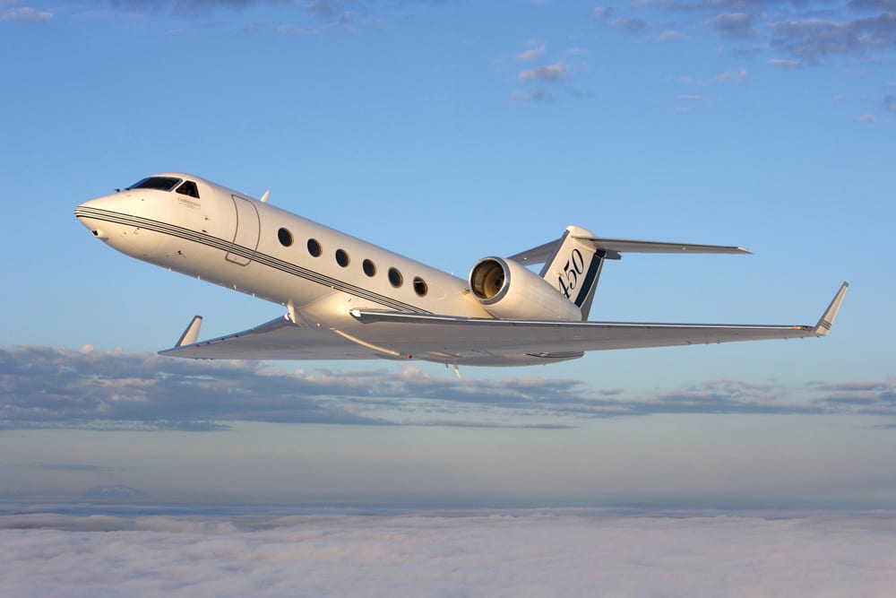Gulfstream G400 en vol