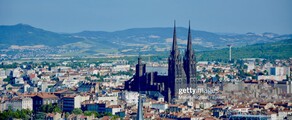 Clermont-Ferrand Auvergne: privé jet huren