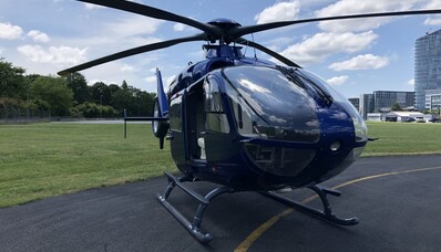 Helikopterverhuur: Doop in de lucht boven Parijs