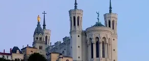 Lyon Bron: privé jet huren 