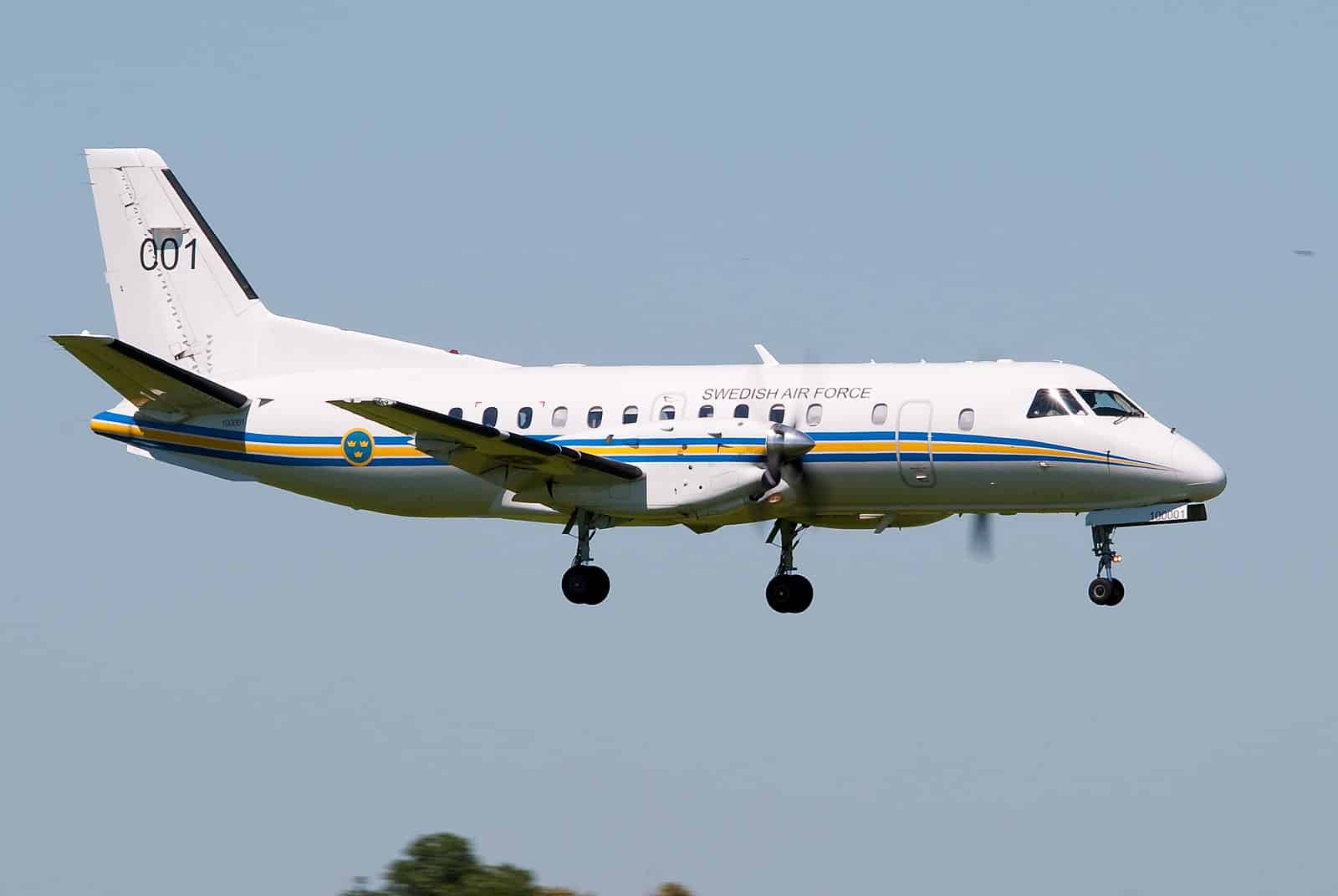 location jet privé, cabine MD 83 vide sièges blancs