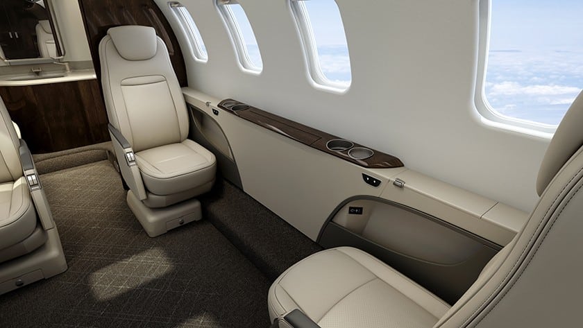 Jet privé Learjet 75 siège en cuir blanc