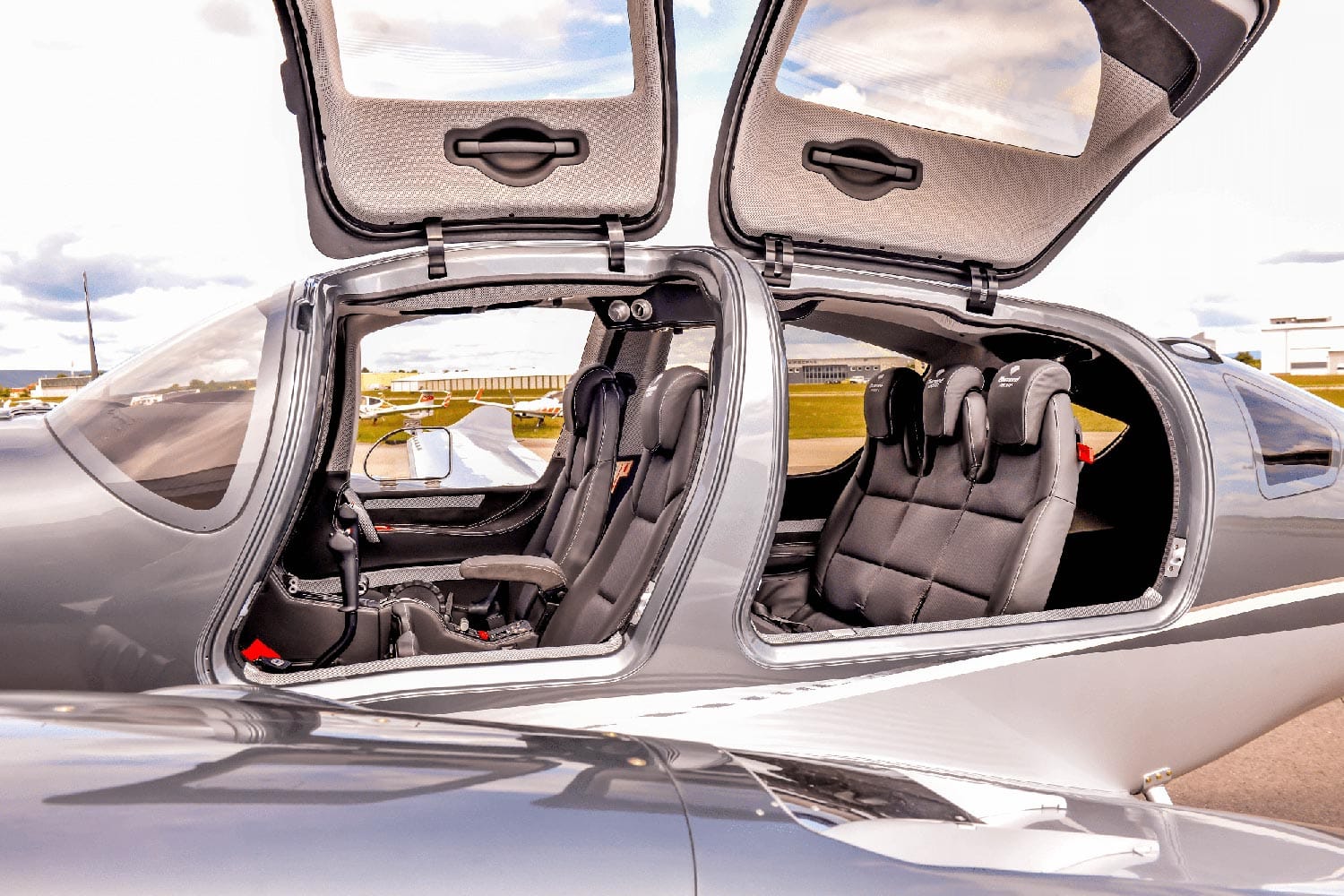 Diamond DA 62 intérieur