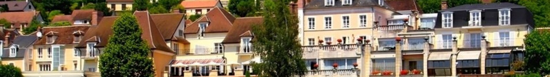 Huur een helikopter voor La Côte Saint-Jacques in Joigny