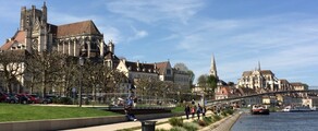 Vestigingen Auxerre: privé jet huren 