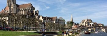 Vue aérienne du stade EURO 2020, environnement urbain.
