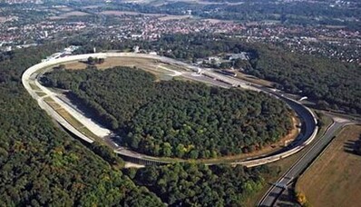 Eerste vluchten met helikopters en raceauto’s: circuit van Montlhéry