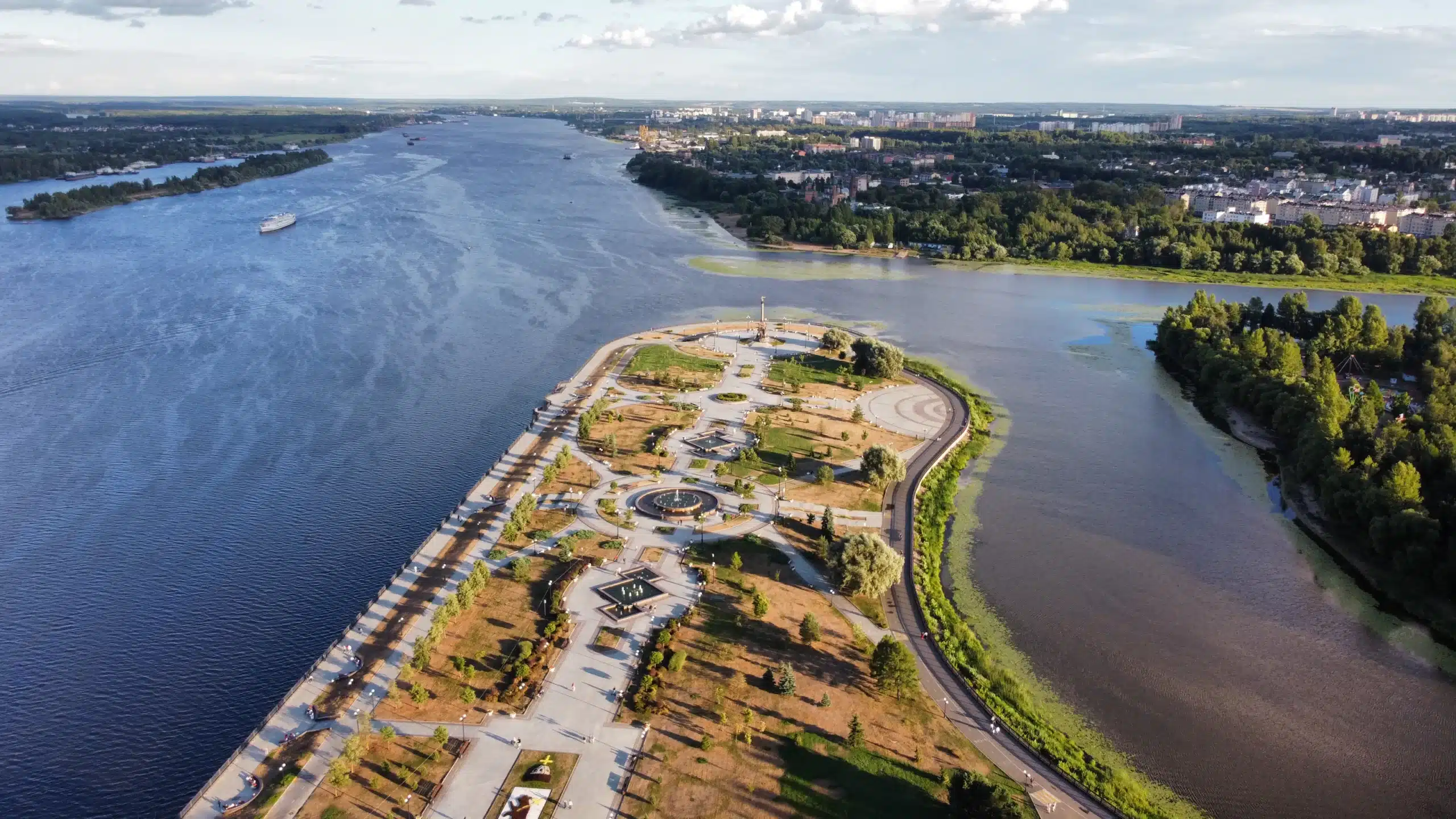 Yaroslavl Tunoshna : location de jet privé