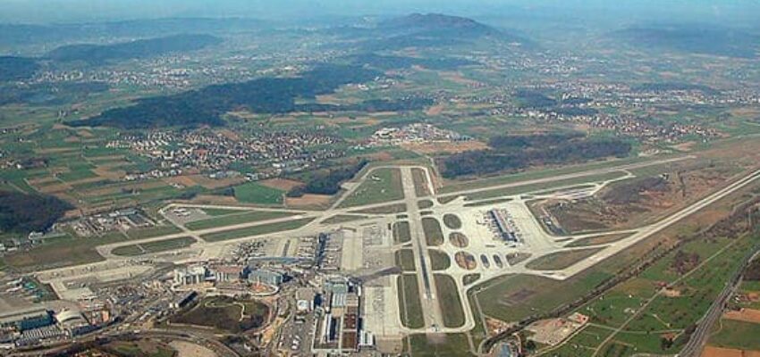 vue aérienne aéroport de Zurich