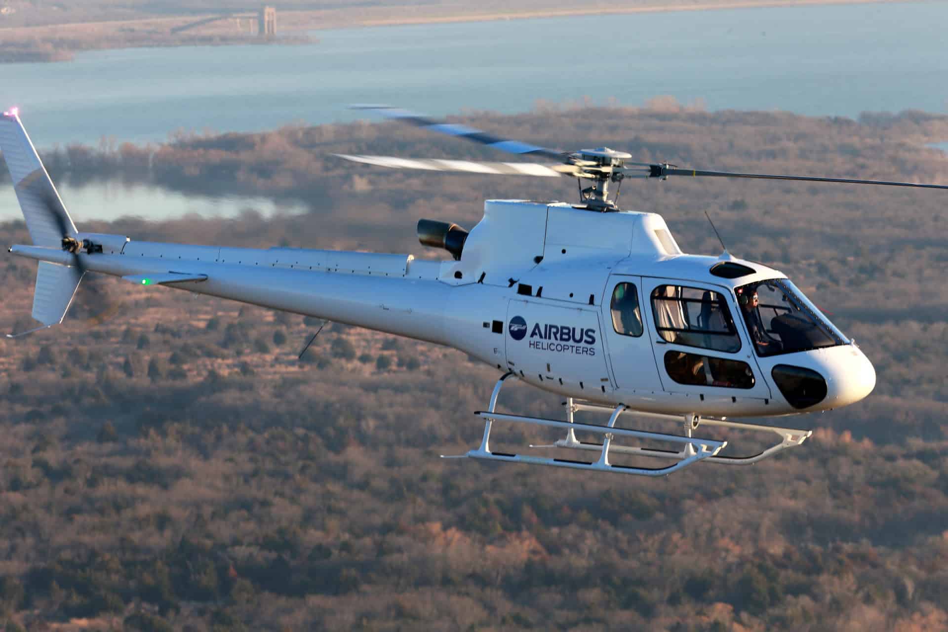 Hélicoptère Robinson R22