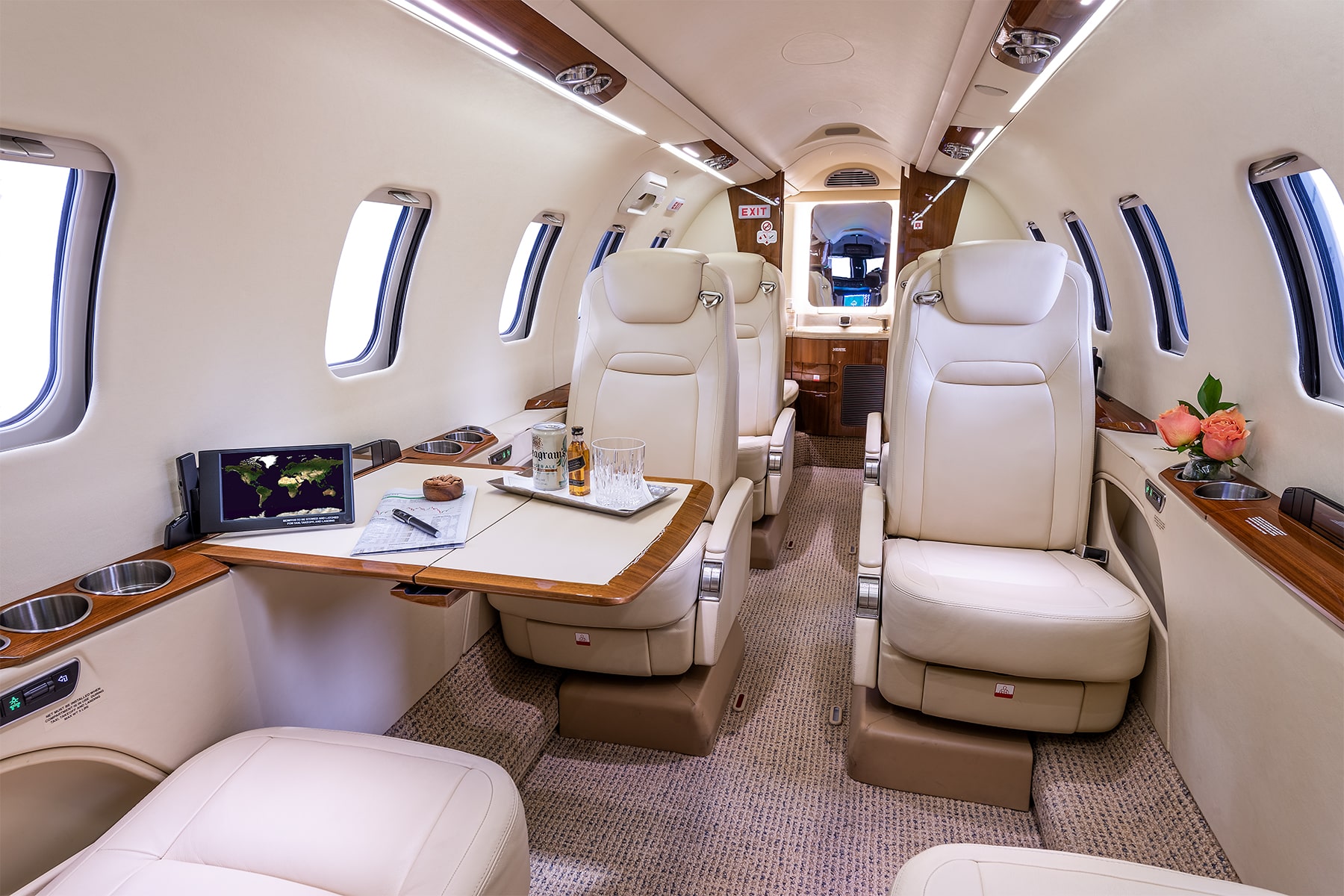 location de jet privé, intérieur LEARJET 70 luxe