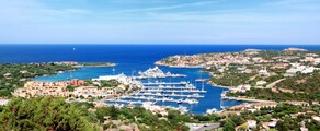 Privé jet en helikopter charter in Porto Cervo