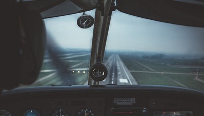 Bestaat er zoiets als een land zonder luchthaven?