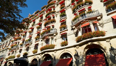 Luxe hotel in Parijs: een droomverblijf in Hôtel Plaza Athénée