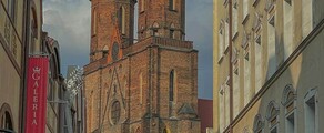 Legnica : privé jet huren 