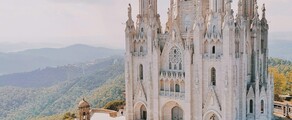 Dubai - Barcelona: privé jet huren